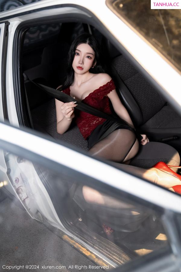 周于希dummy  [XiuRen]高清写真图 2024.01.19 No.7993 周于希Sally 黑丝美臀第49张图片